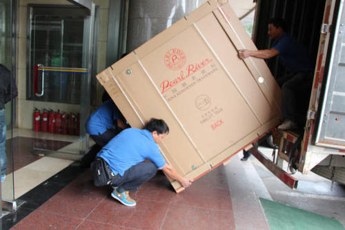 吉林钢琴贵重工艺品无忧运